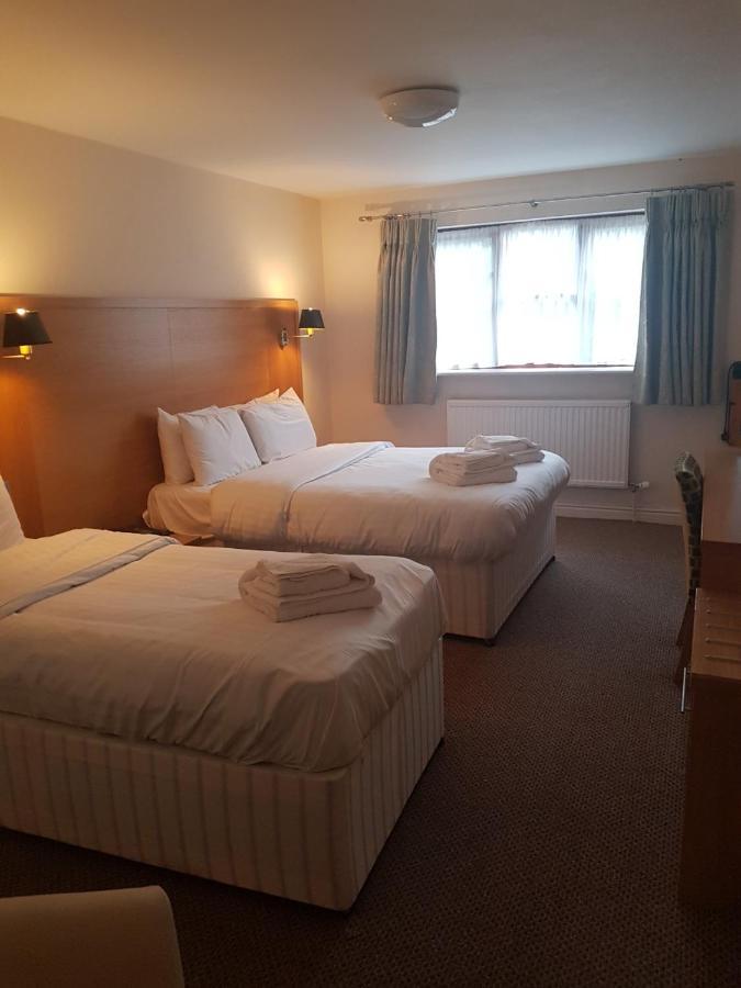Marsh Farm Hotel Swindon Exterior foto